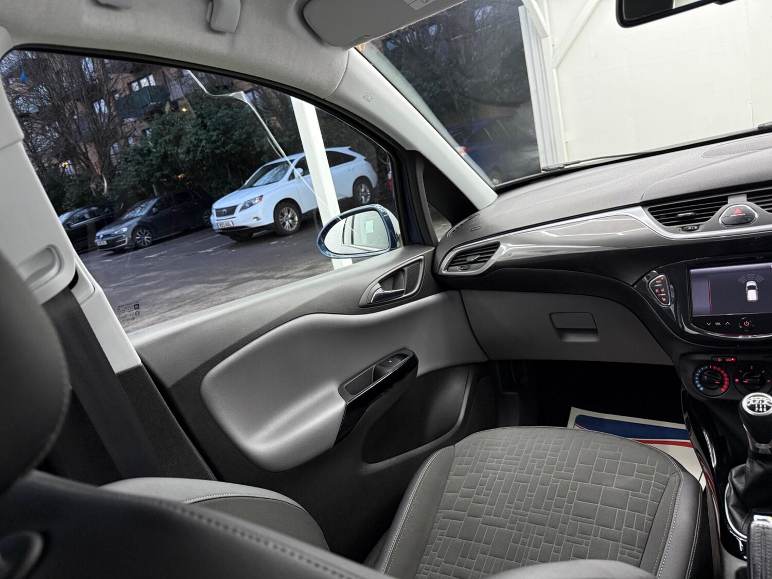 Used Vauxhall Corsa 2015 for sale - 77400824: Photo 38