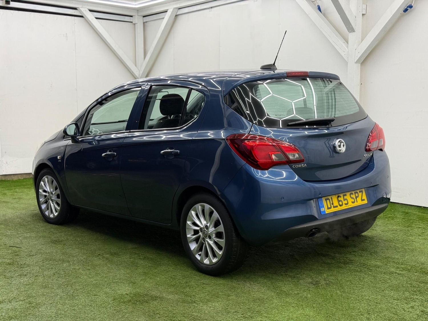 Used Vauxhall Corsa 2015 for sale - 77400824: Photo 9