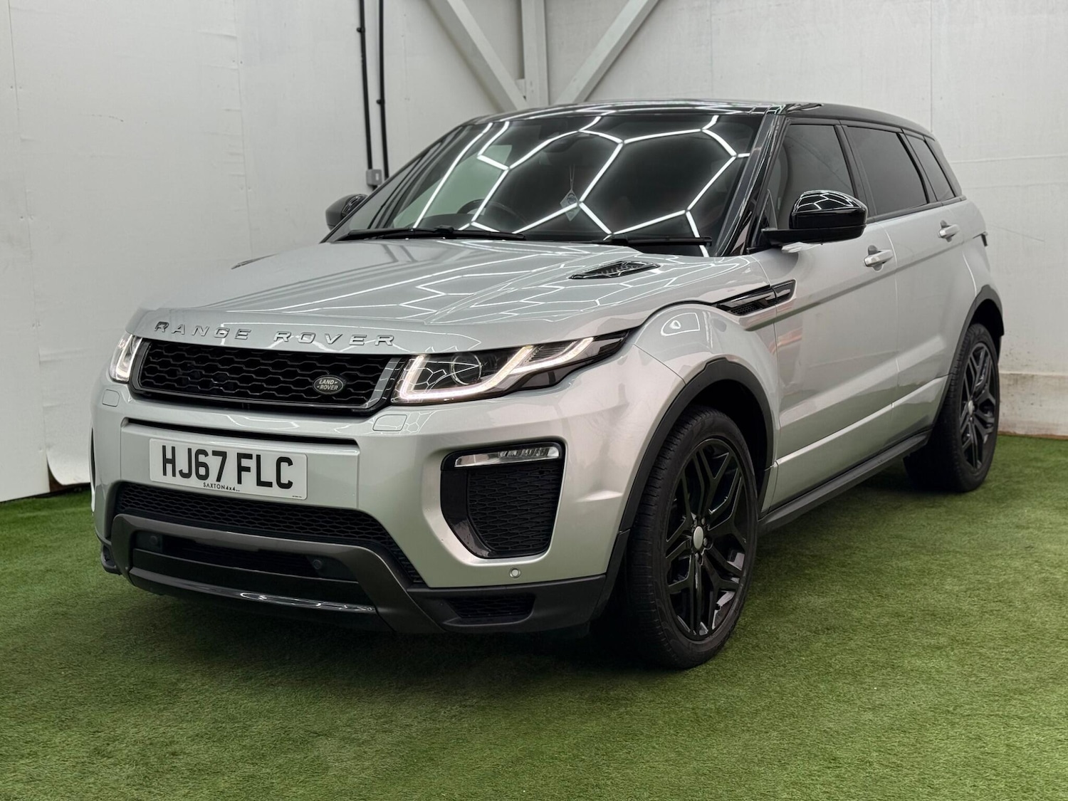 Used Land Rover Range Rover Evoque 2017 for sale - 77799398: Photo 11
