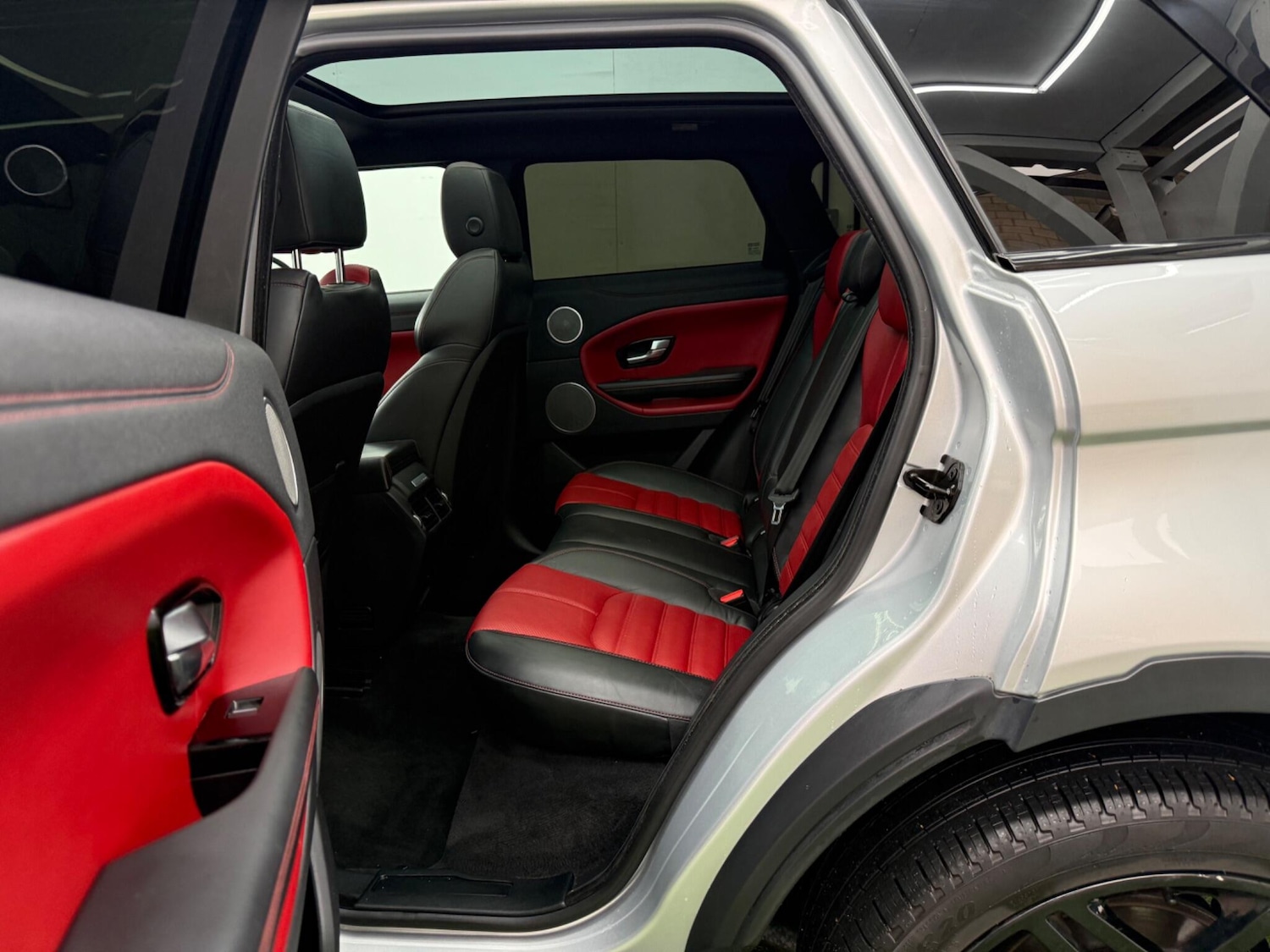 Used Land Rover Range Rover Evoque 2017 for sale - 77799398: Photo 22