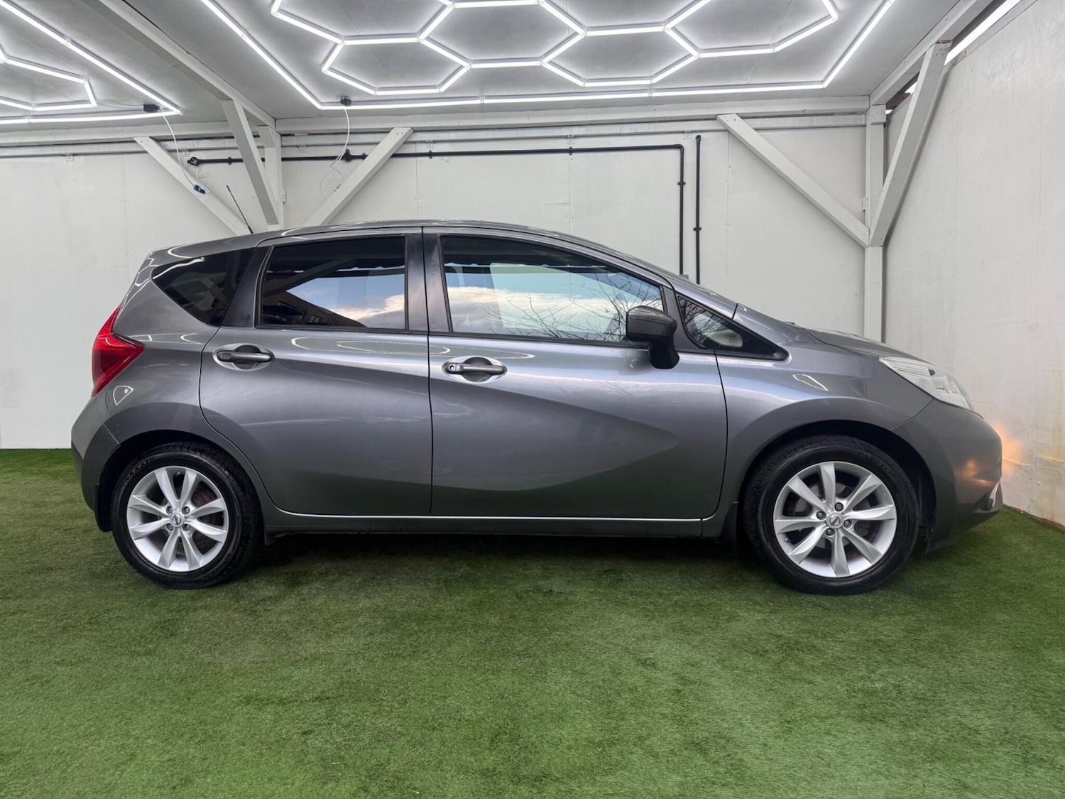 Used Nissan Note 2015 for sale - 77574771: Photo 2