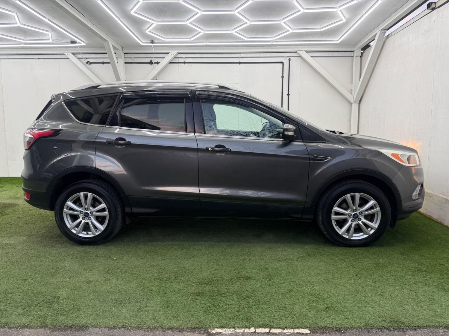 Used Ford Kuga for sale - 77853770: Photo 5
