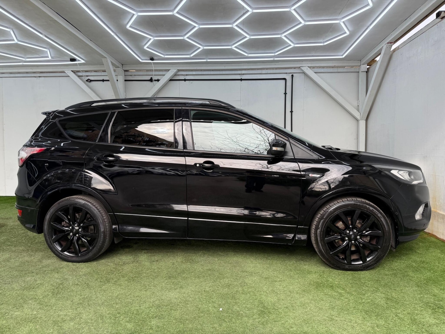 Used Ford Kuga for sale - 77853430: Photo 5