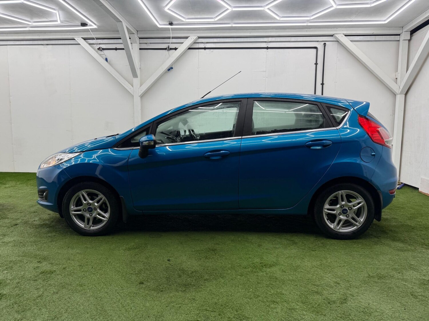 Used Ford Fiesta for sale - 77496055: Photo 10