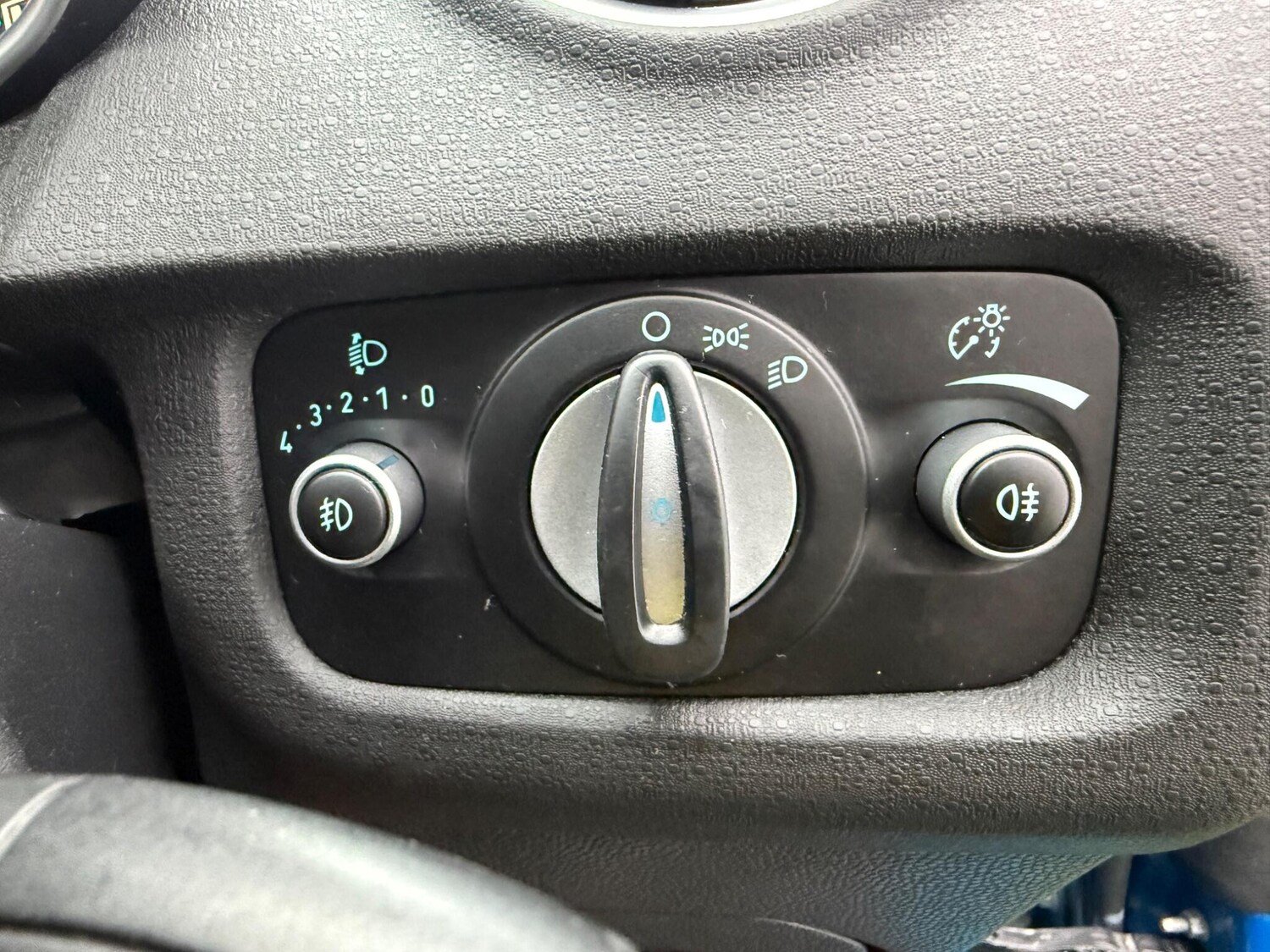 Used Ford Fiesta for sale - 77496055: Photo 41