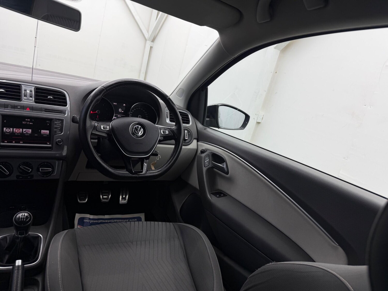 Used Volkswagen Polo for sale - 77909174: Photo 35