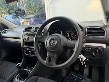 Used Volkswagen Golf 2011 for sale - 79846874: Photo