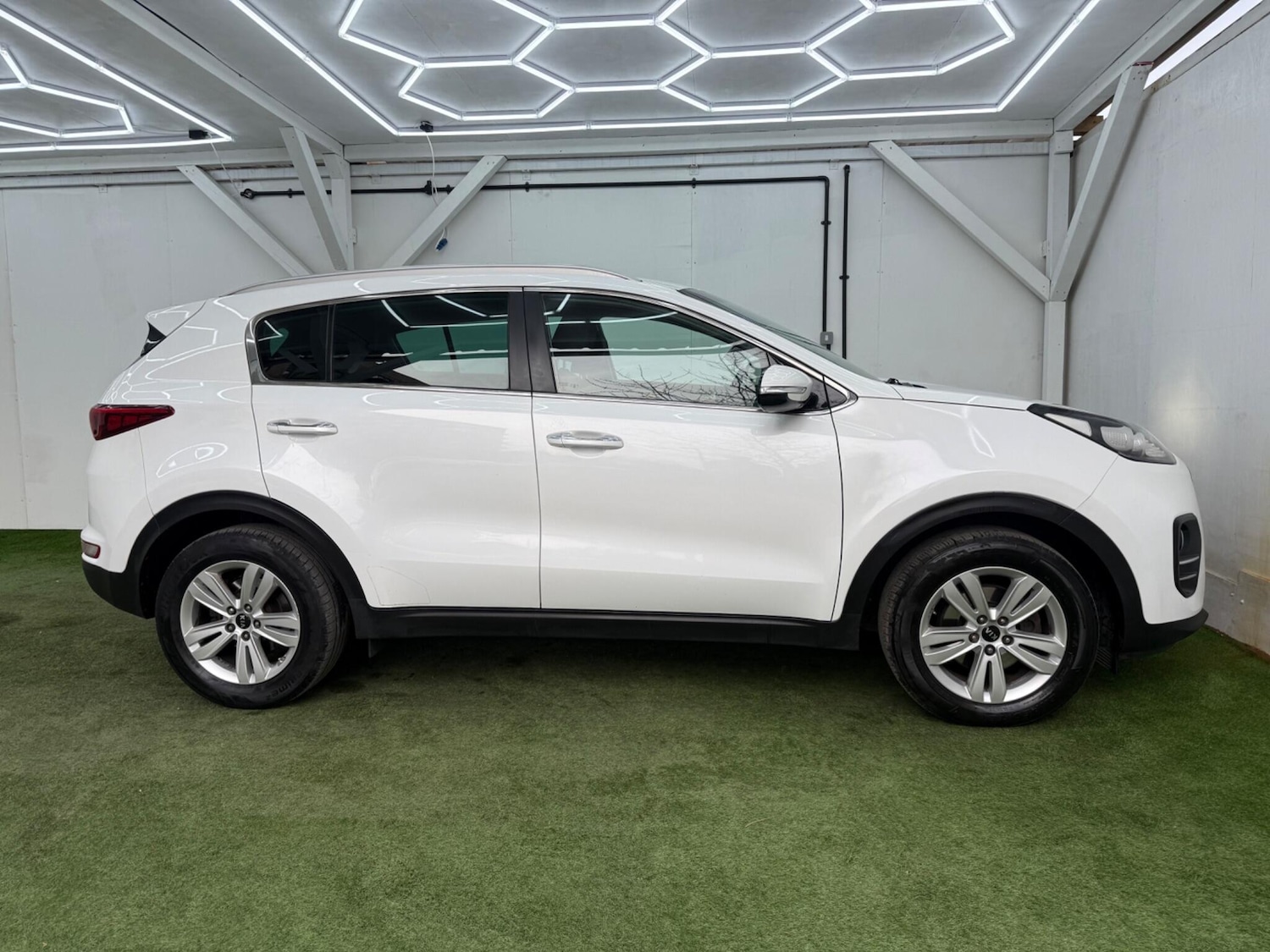 Used Kia Sportage 2017 for sale - 77982420: Photo 5