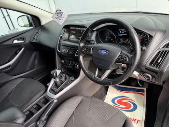 Used Ford Focus 2015 for sale - 78276123: Photo