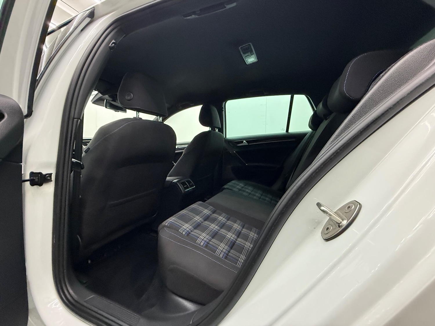 Used Volkswagen Golf 2015 for sale - 77386844: Photo 22