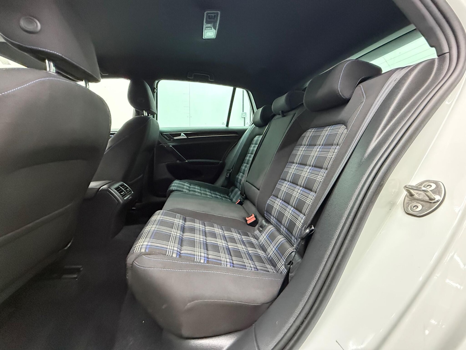 Used Volkswagen Golf 2015 for sale - 77386844: Photo 23