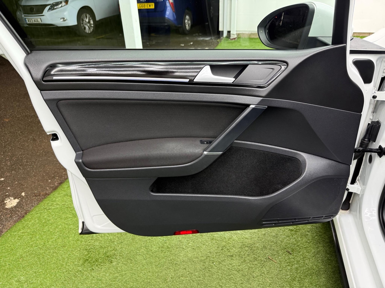 Used Volkswagen Golf 2015 for sale - 77386844: Photo 26