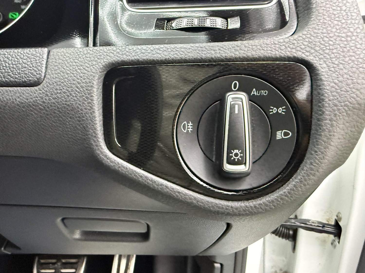 Used Volkswagen Golf 2015 for sale - 77386844: Photo 42