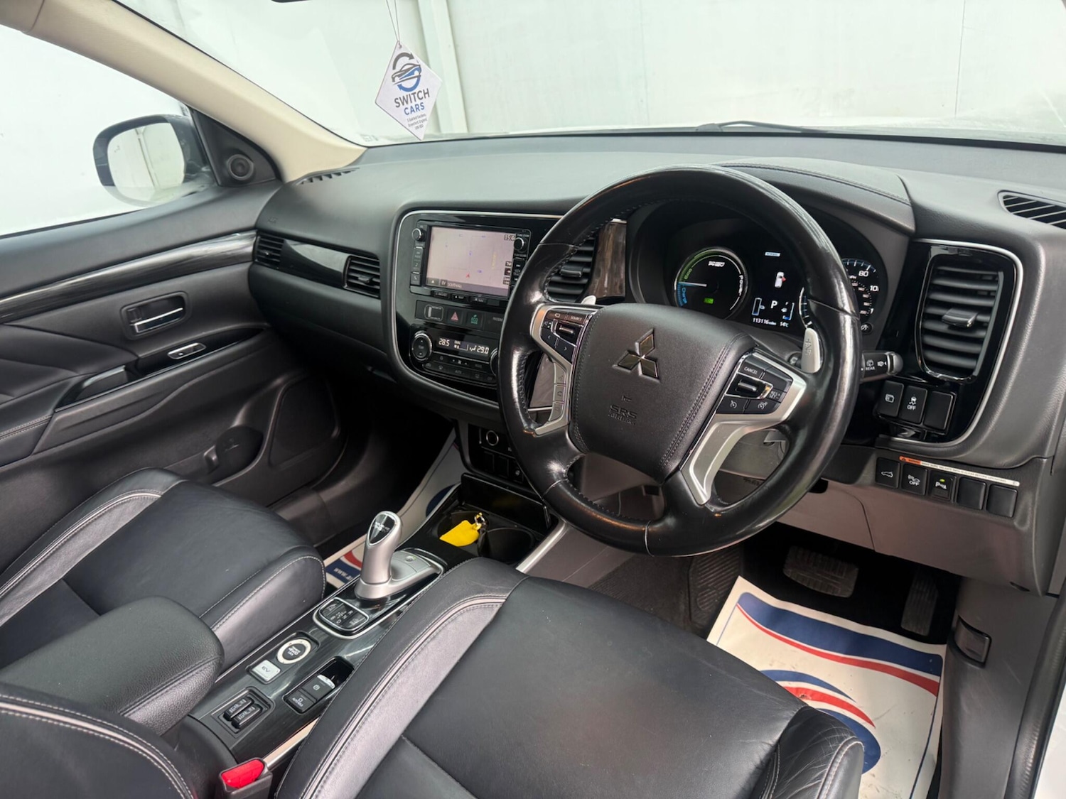 Used Mitsubishi Outlander 2017 for sale - 77637527: Photo 3