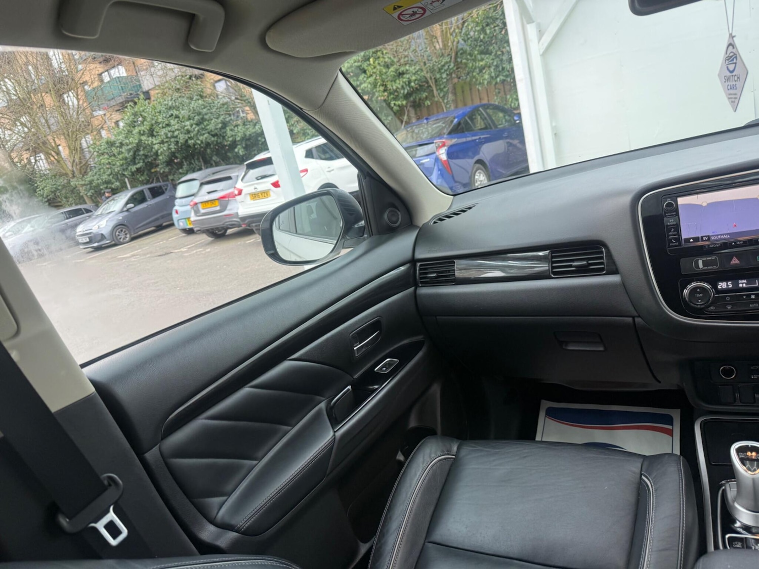 Used Mitsubishi Outlander 2017 for sale - 77637527: Photo 41