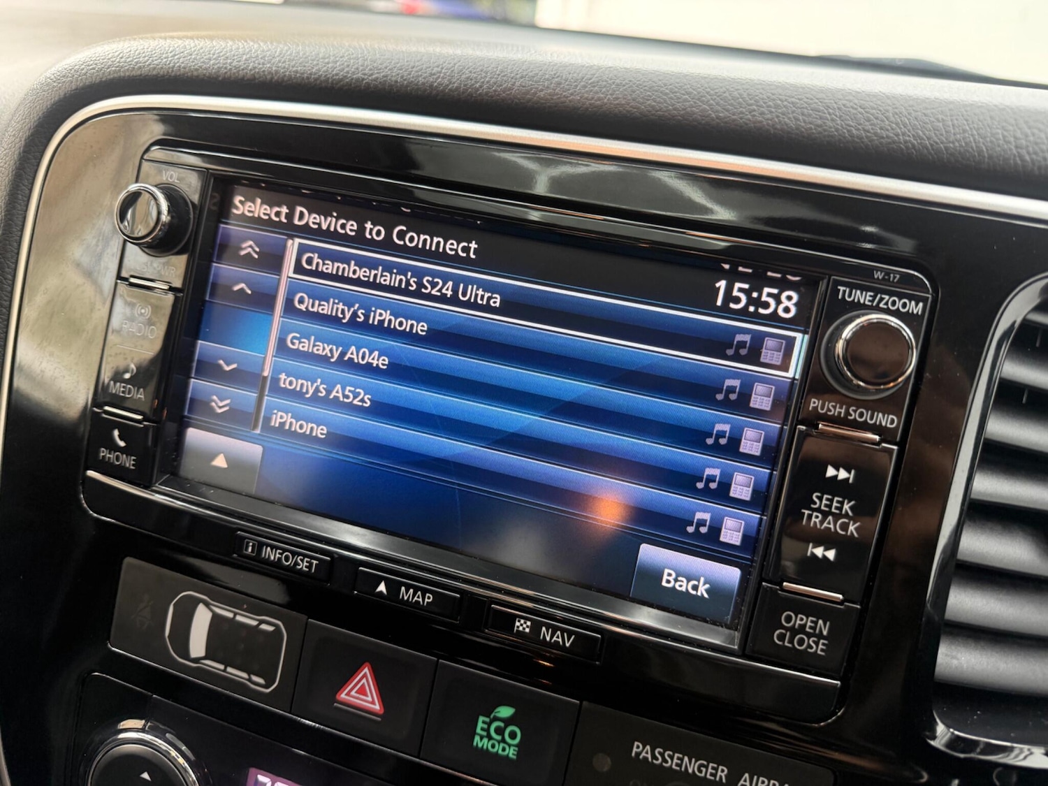 Used Mitsubishi Outlander 2017 for sale - 77637527: Photo 50