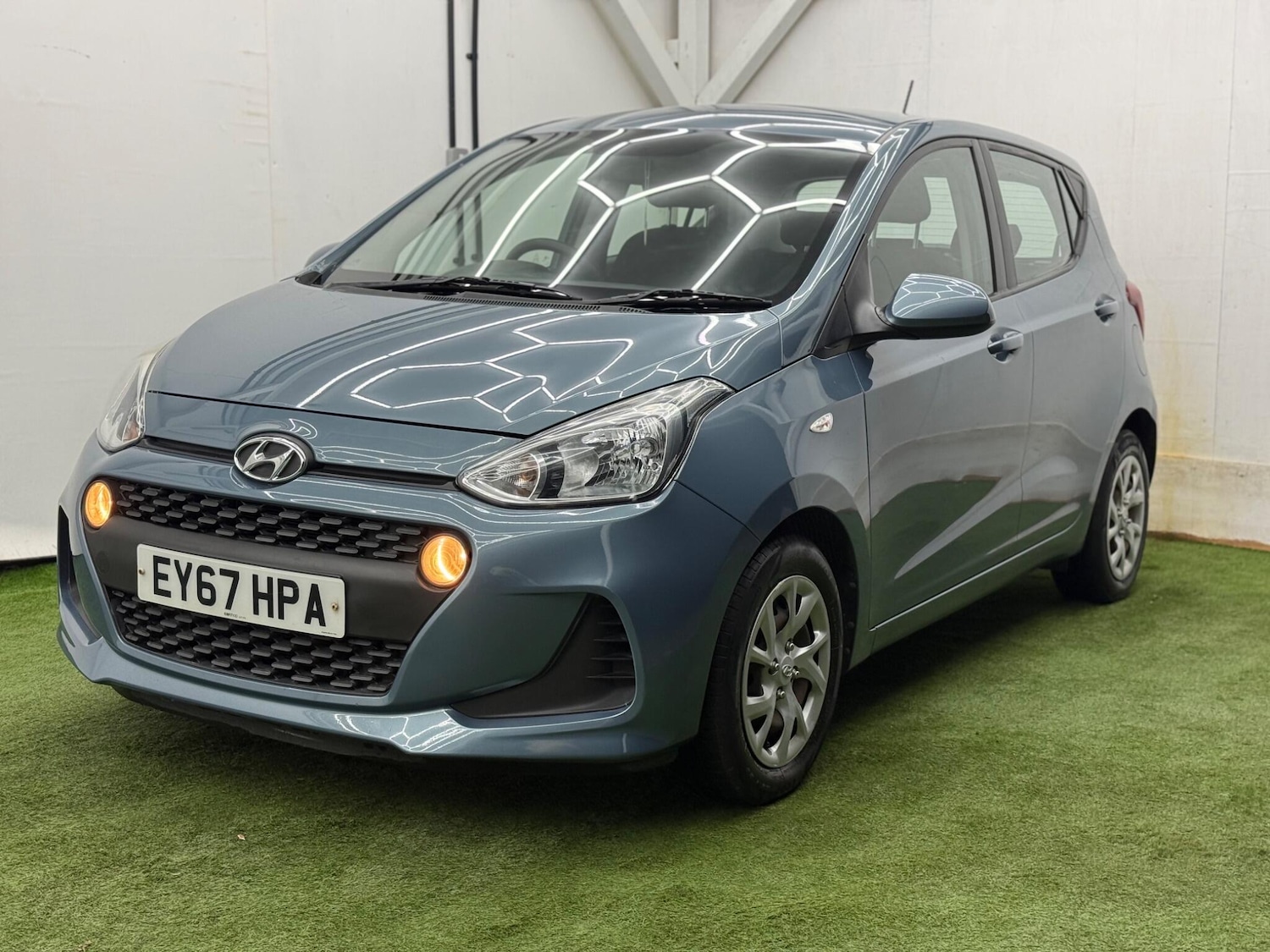 Used Hyundai i10 2017 for sale - 77597993: Photo 11