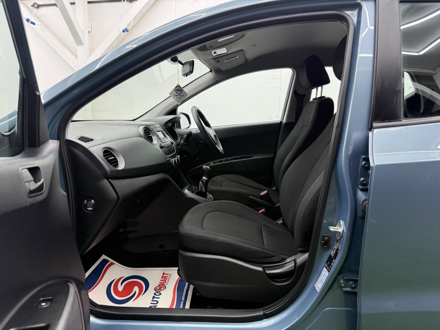 Used Hyundai i10 2017 for sale - 77597993: Photo 25