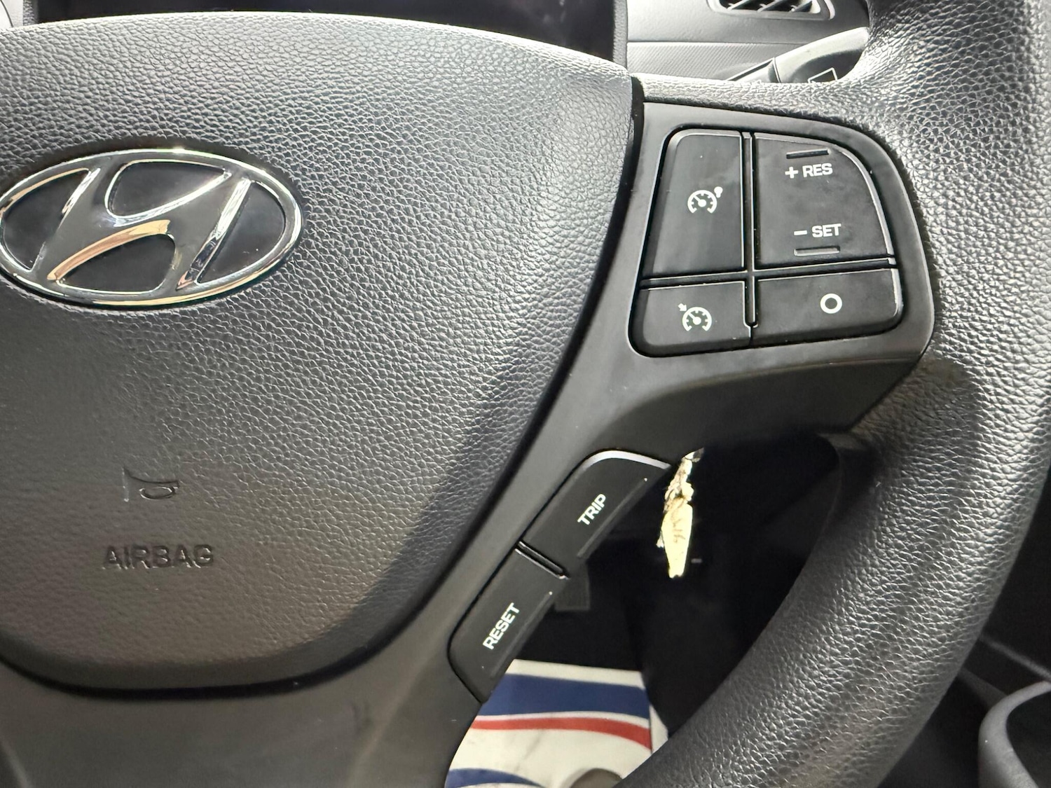 Used Hyundai i10 2017 for sale - 77597993: Photo 35