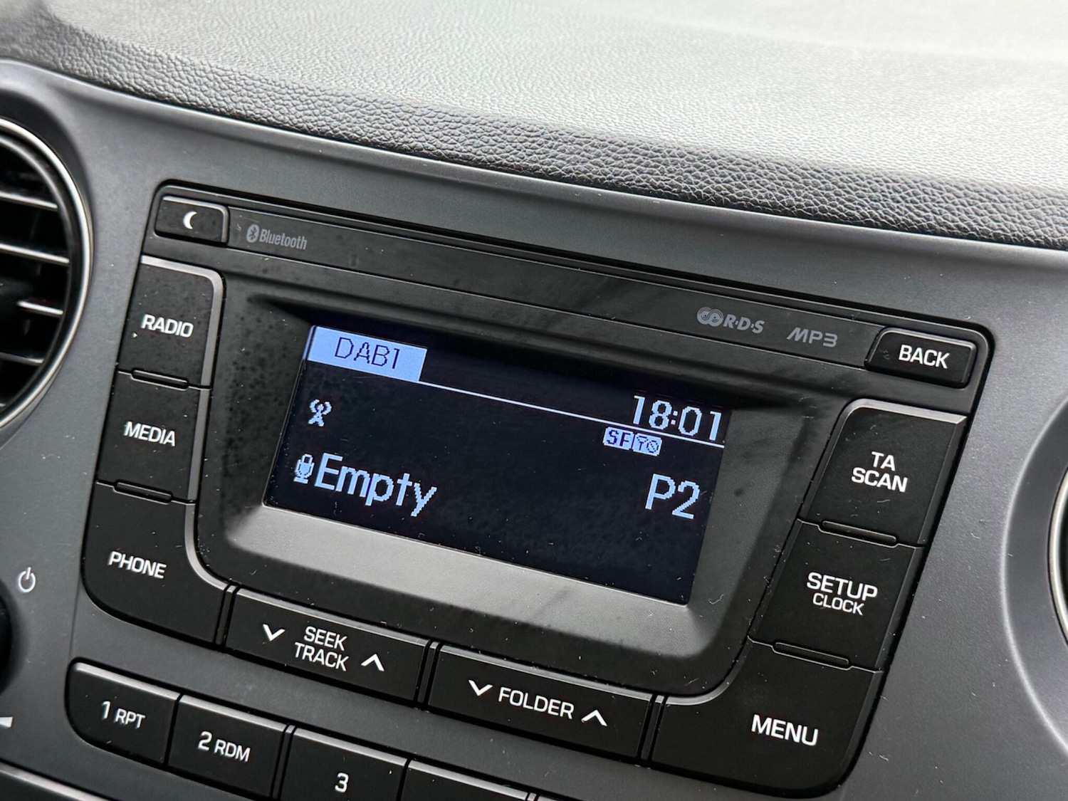 Used Hyundai i10 2017 for sale - 77597993: Photo 43