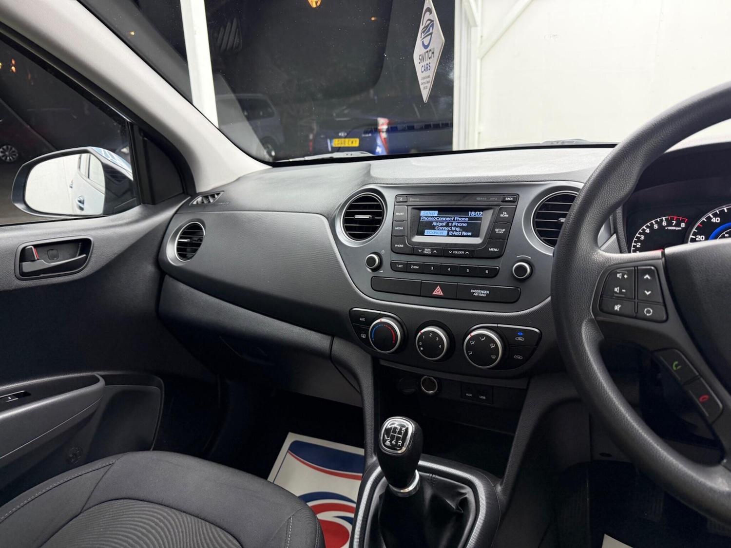 Used Hyundai i10 2017 for sale - 77597993: Photo 50