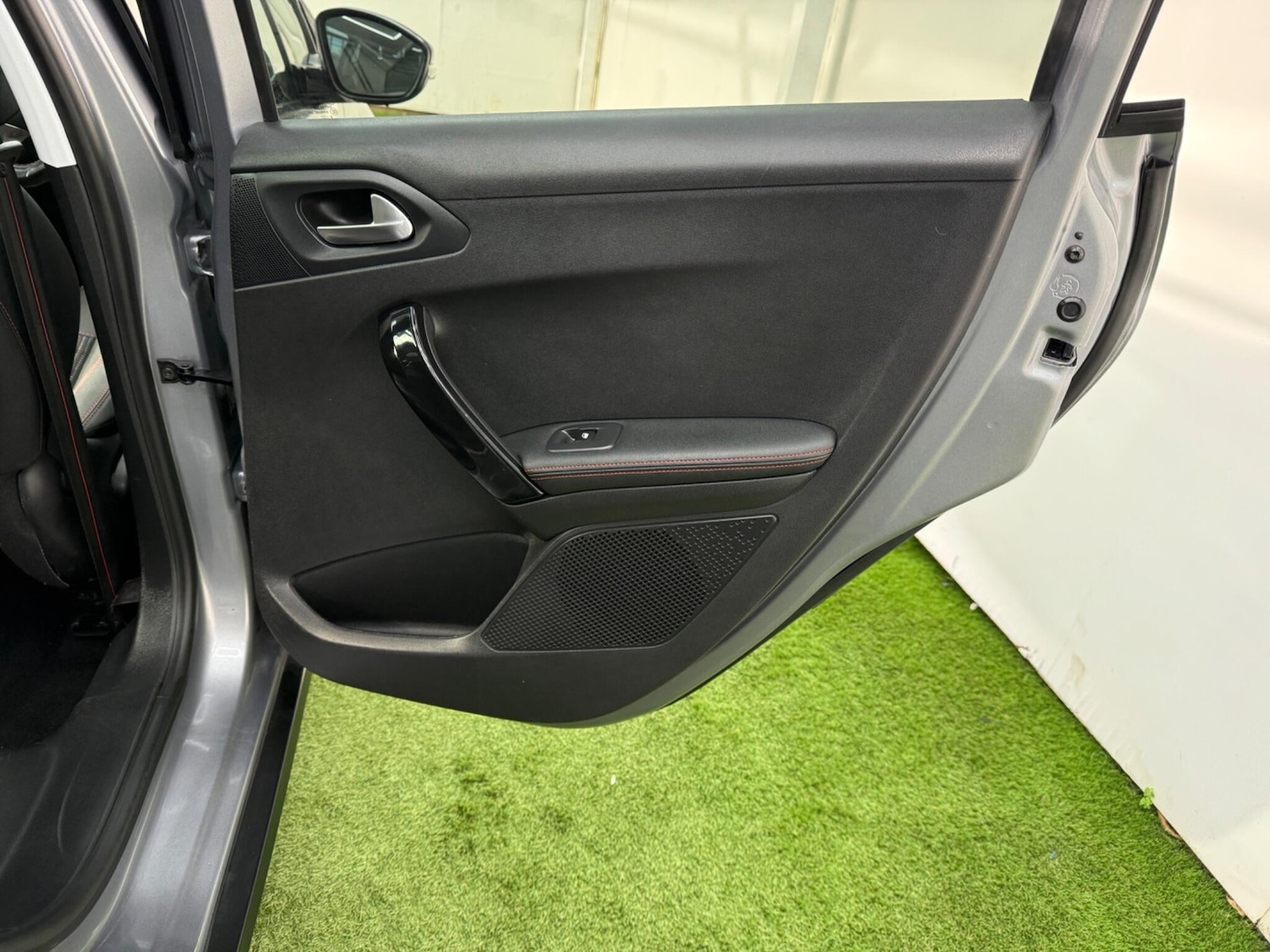 Used Peugeot 2008 for sale - 77440481: Photo 20