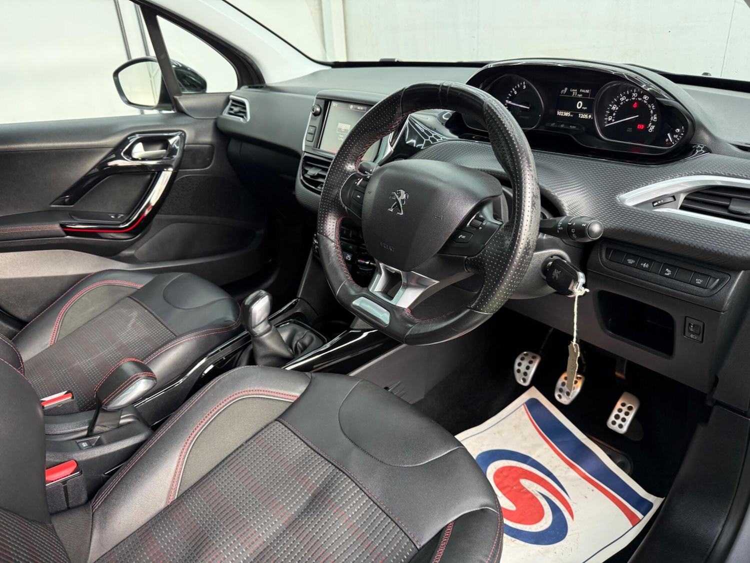 Used Peugeot 2008 for sale - 77440481: Photo 3