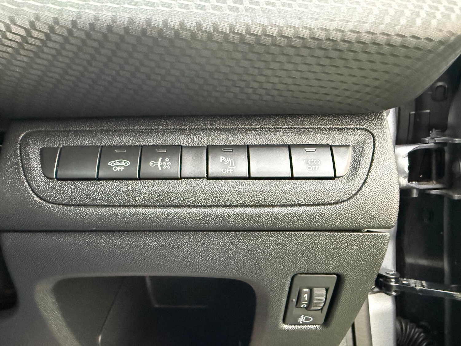 Used Peugeot 2008 for sale - 77440481: Photo 42