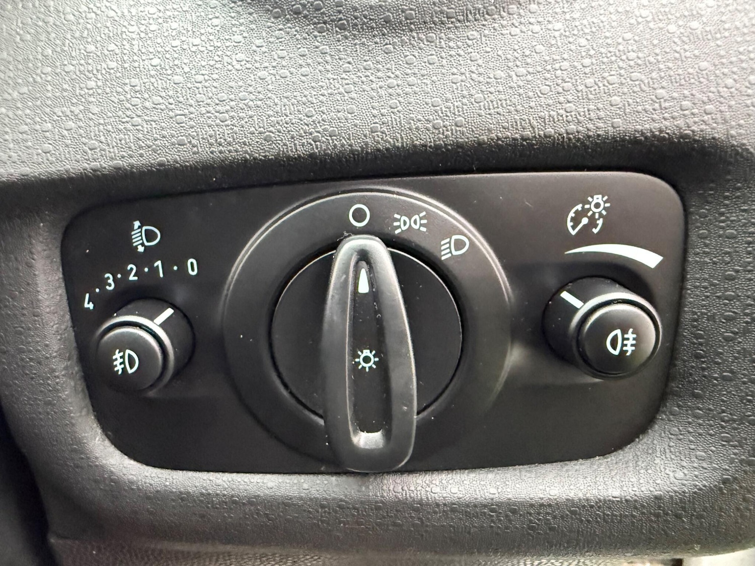 Used Ford Fiesta for sale - 78099862: Photo 41