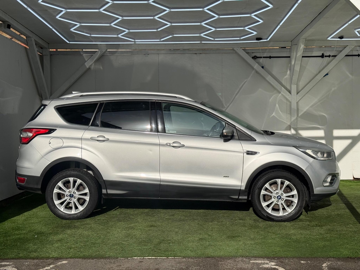 Used Ford Kuga 2018 for sale - 77400836: Photo 5