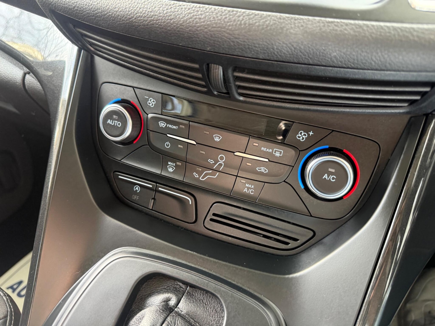 Used Ford Kuga 2018 for sale - 77400836: Photo 53