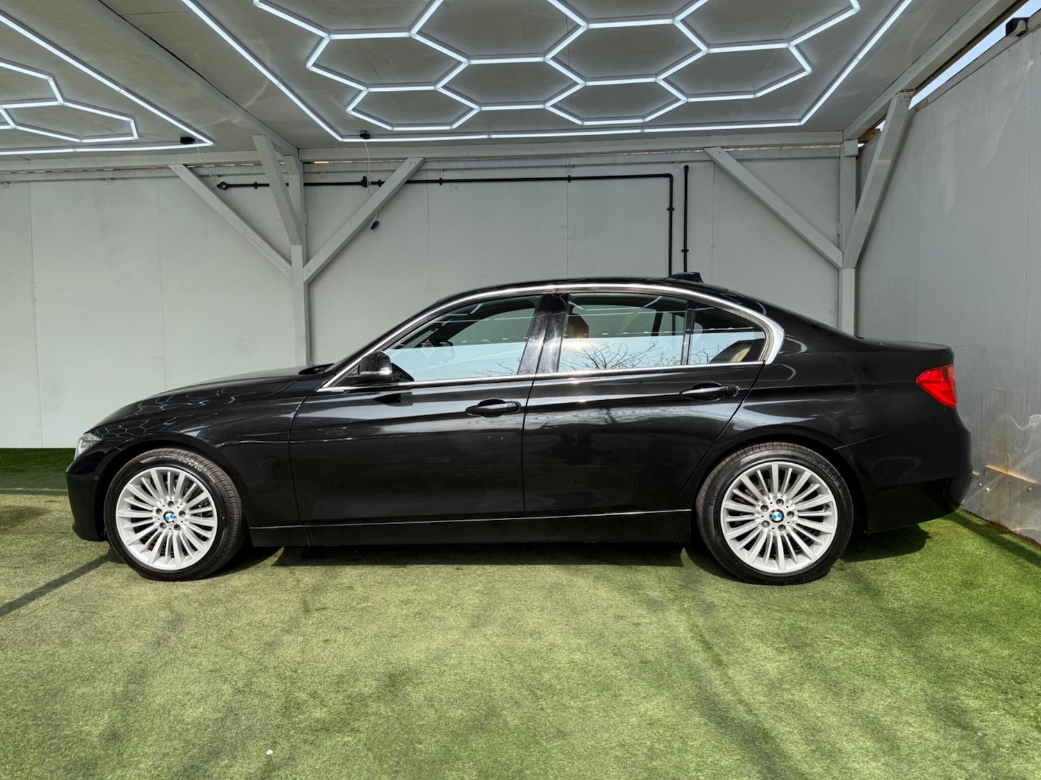 Used BMW 3 Series for sale - 78127984: Photo 10