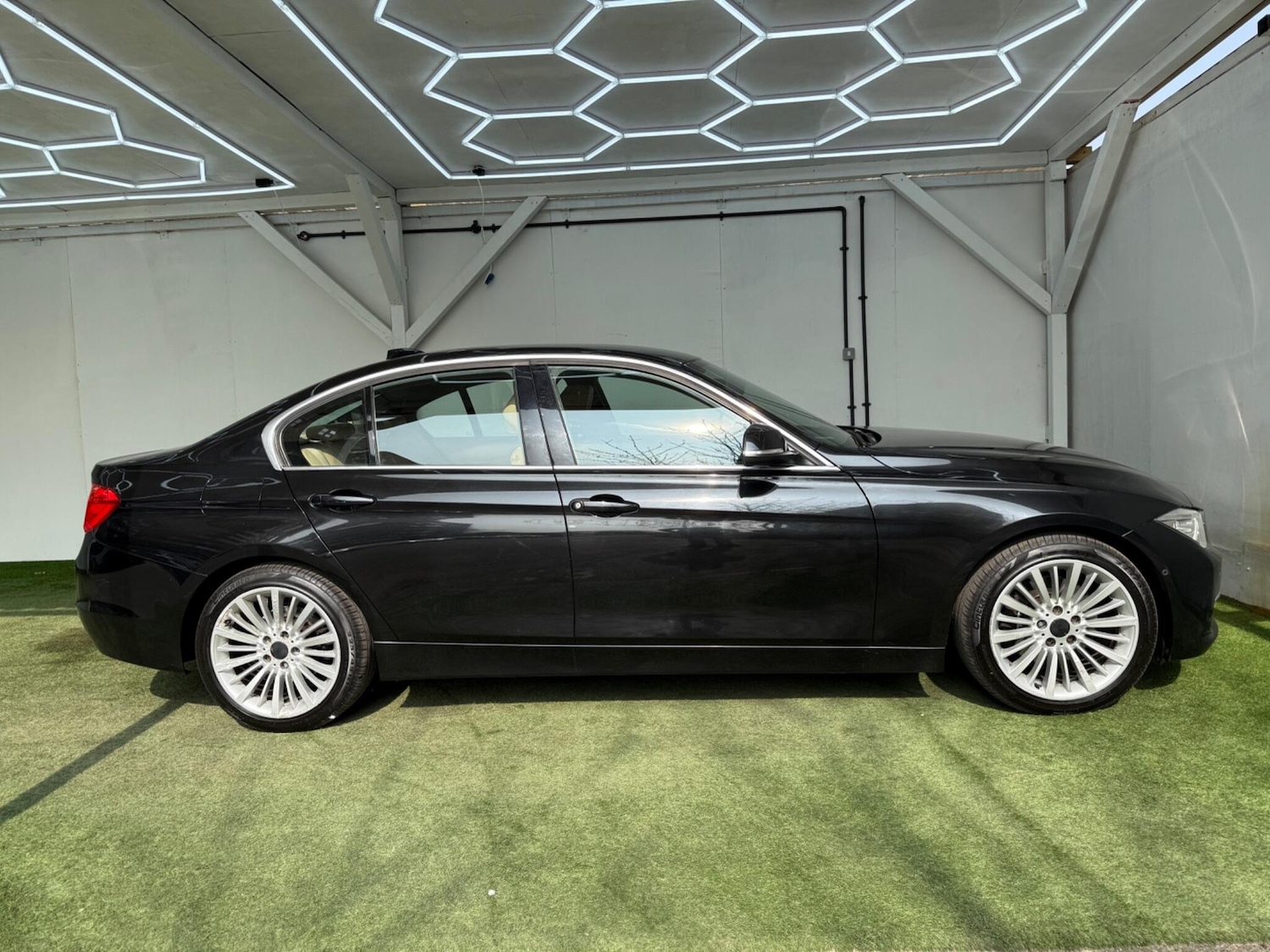 Used BMW 3 Series for sale - 78127984: Photo 5