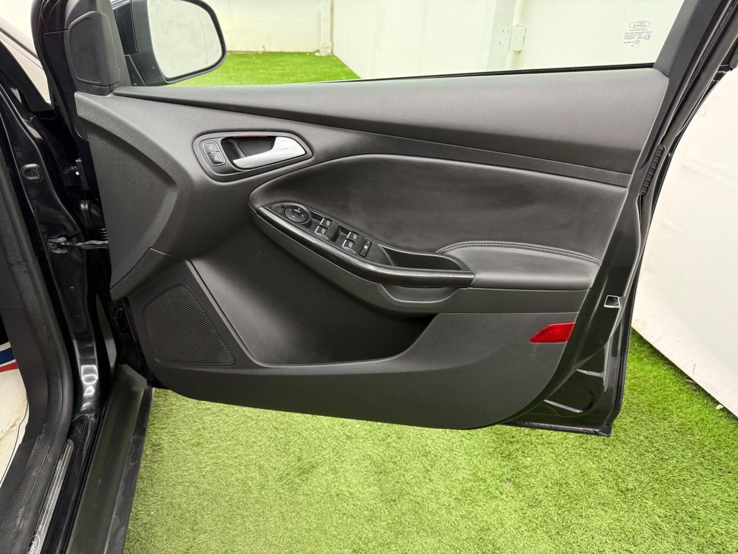 Used Ford Focus 2015 for sale - 77696280: Photo 17