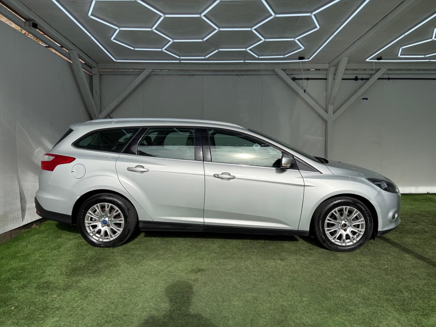 Used Ford Focus 2011 for sale - 77658780: Photo 2