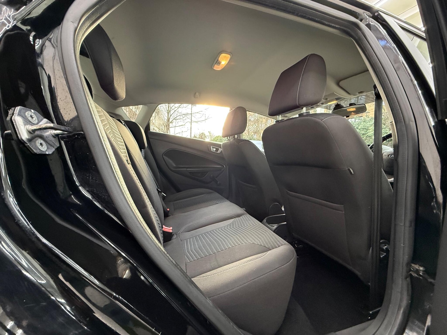 Used Ford Fiesta 2017 for sale - 77386674: Photo 19