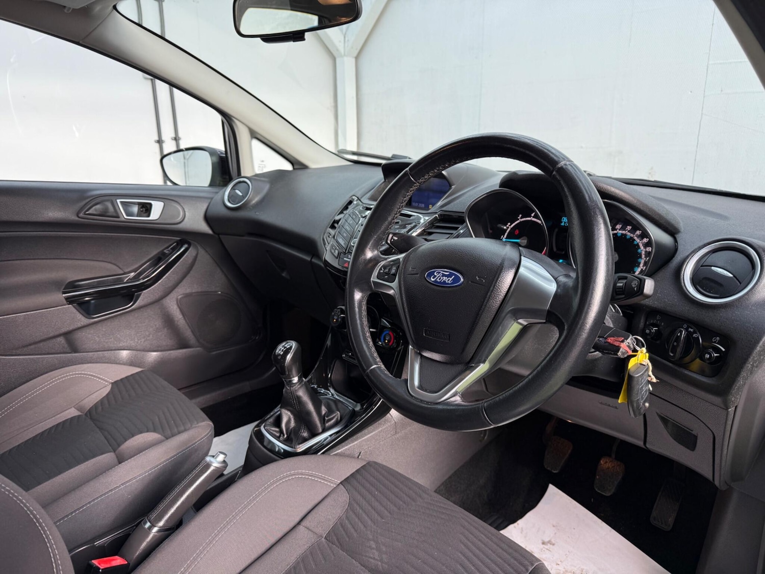 Used Ford Fiesta 2017 for sale - 77386674: Photo 3