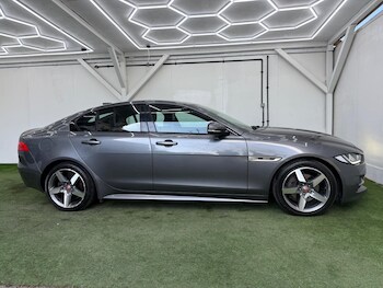 Used Jaguar XE 2017 for sale - 78429230: Photo