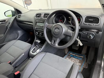 Used Volkswagen Golf 2010 for sale - 79847784: Photo