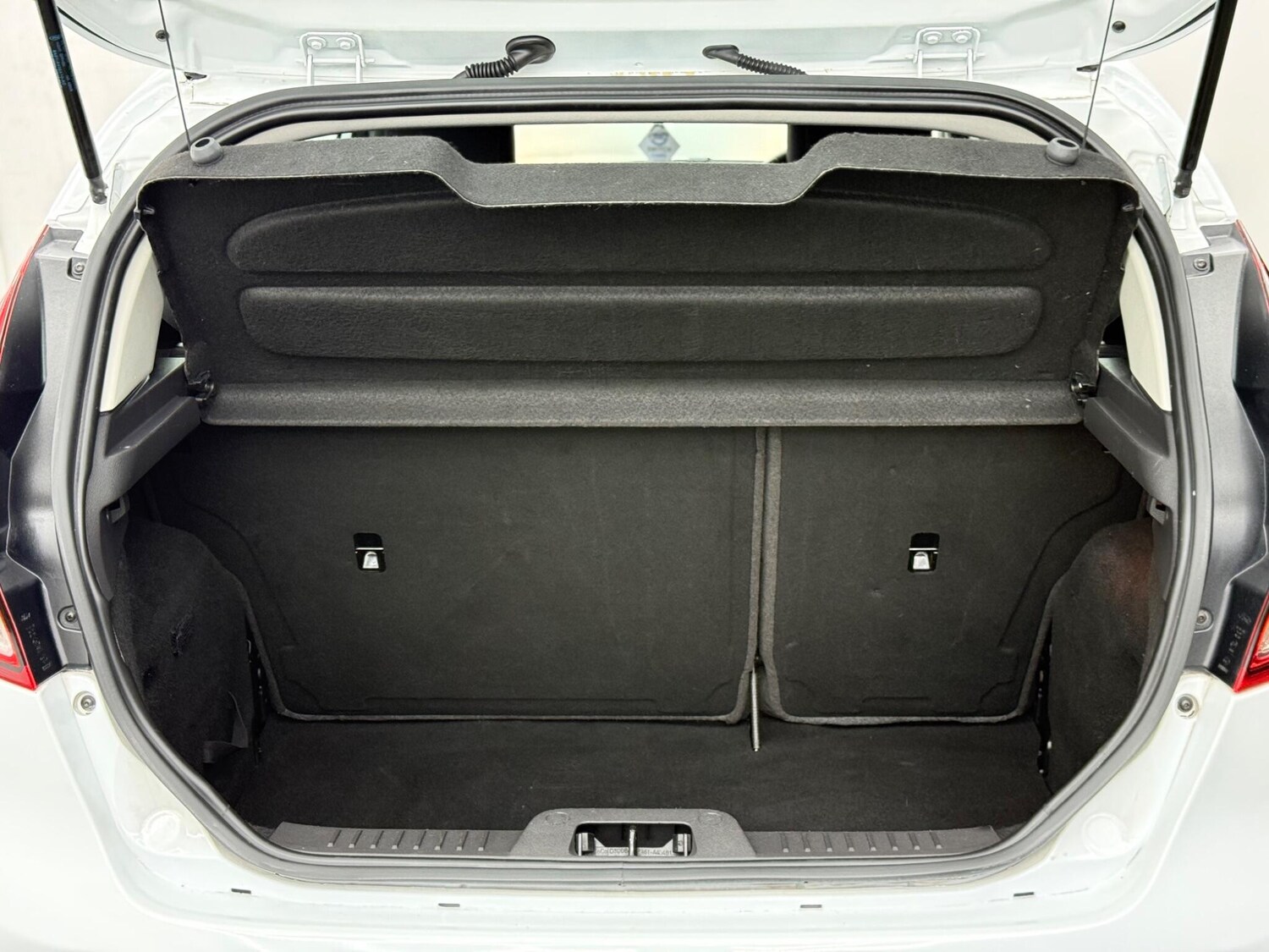 Used Ford Fiesta for sale - 77496107: Photo 7