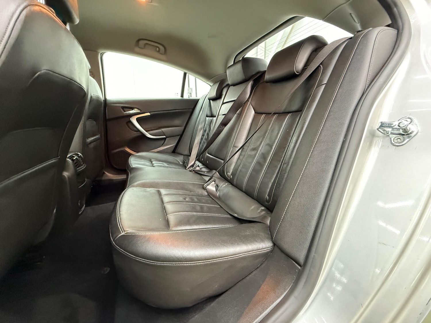 Used Vauxhall Insignia 2014 for sale - 78047659: Photo 24