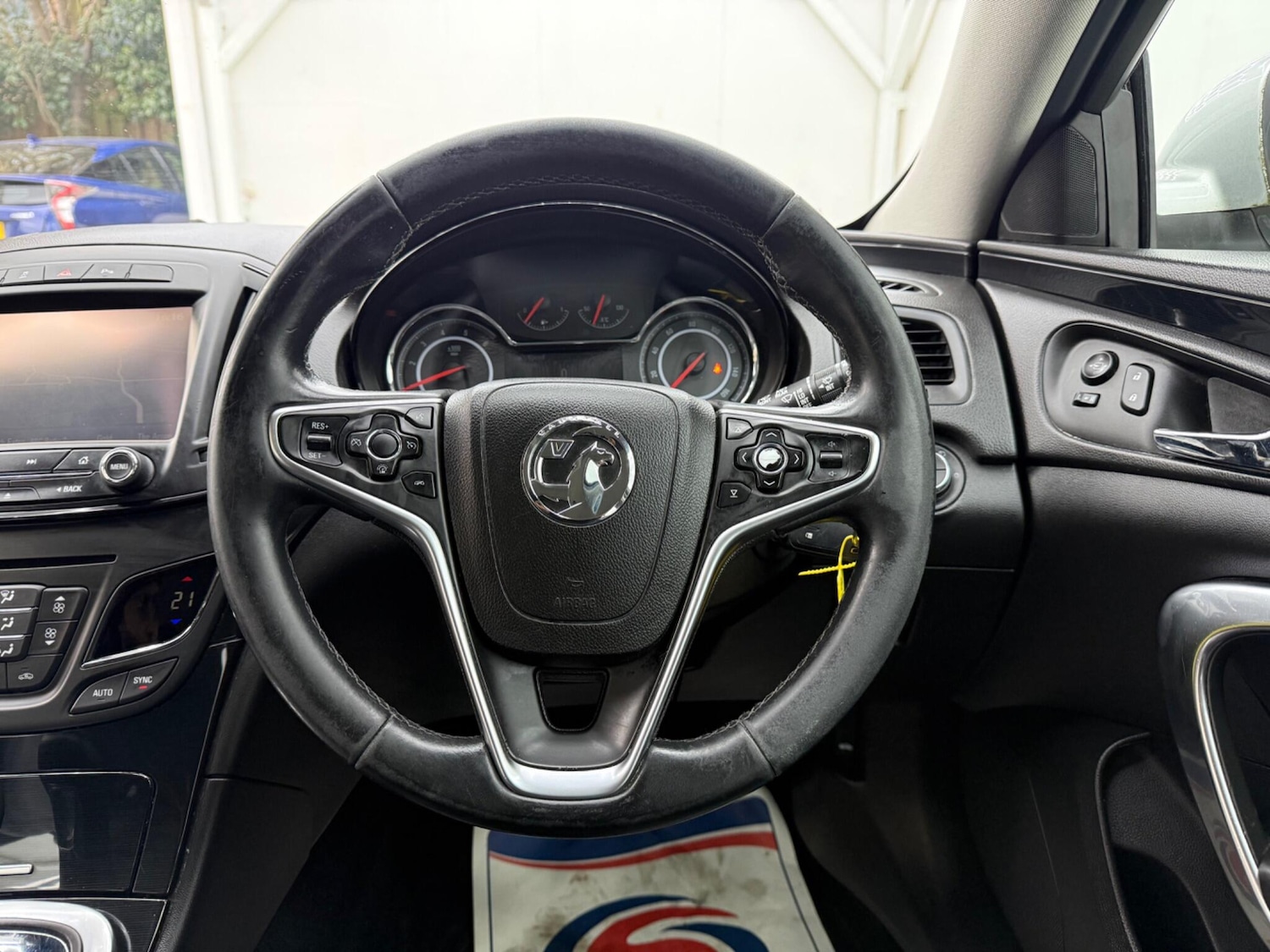 Used Vauxhall Insignia 2014 for sale - 78047659: Photo 32