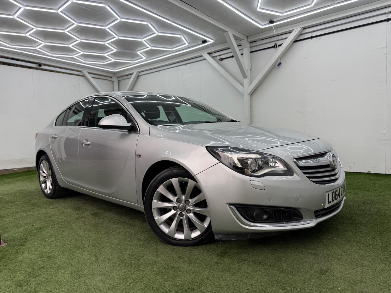 Used Vauxhall Insignia 2014 for sale - 78047659: Photo 4