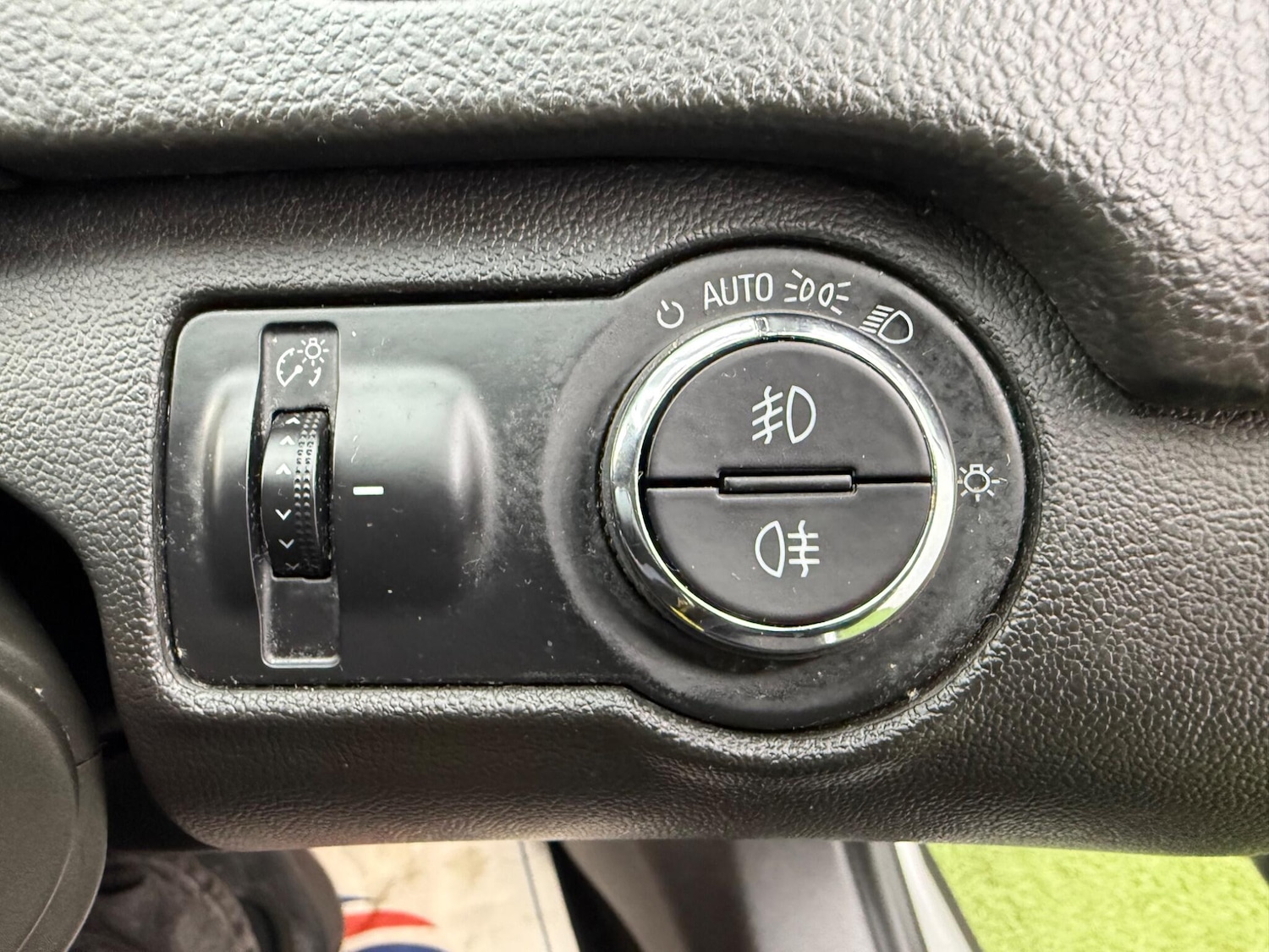 Used Vauxhall Insignia 2014 for sale - 78047659: Photo 42