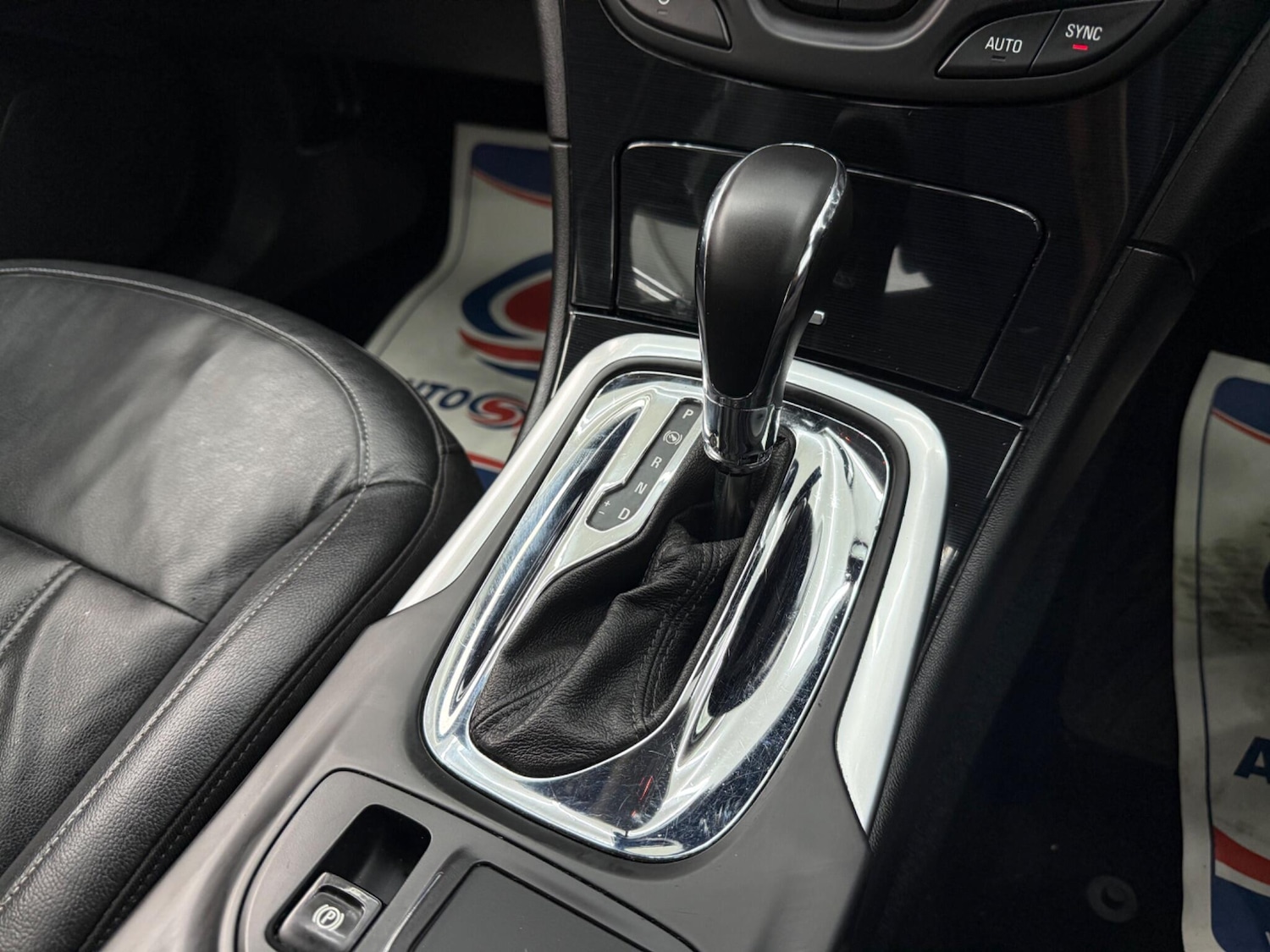 Used Vauxhall Insignia 2014 for sale - 78047659: Photo 52