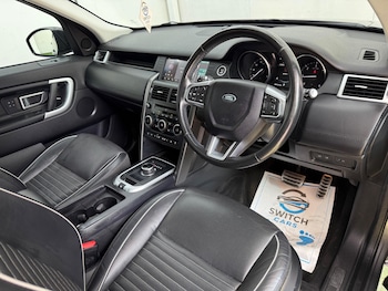 Used Land Rover Discovery Sport 2017 for sale - 79259529: Photo