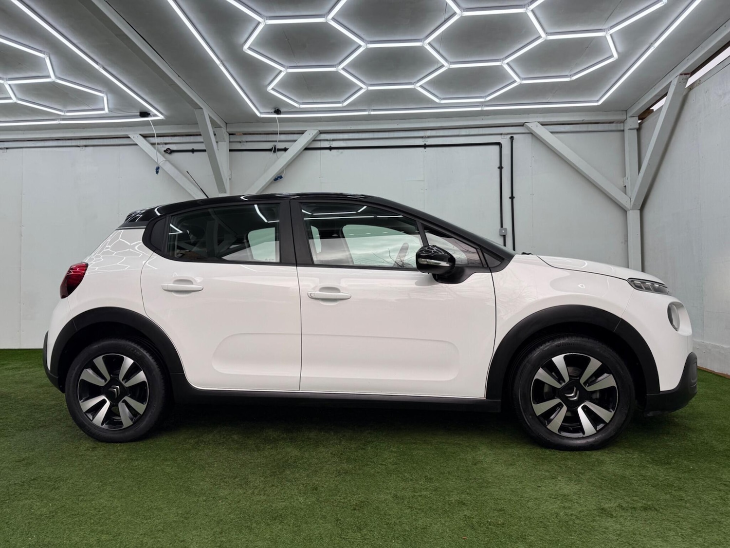 Used Citroen C3 2019 for sale - 77387212: Photo 2