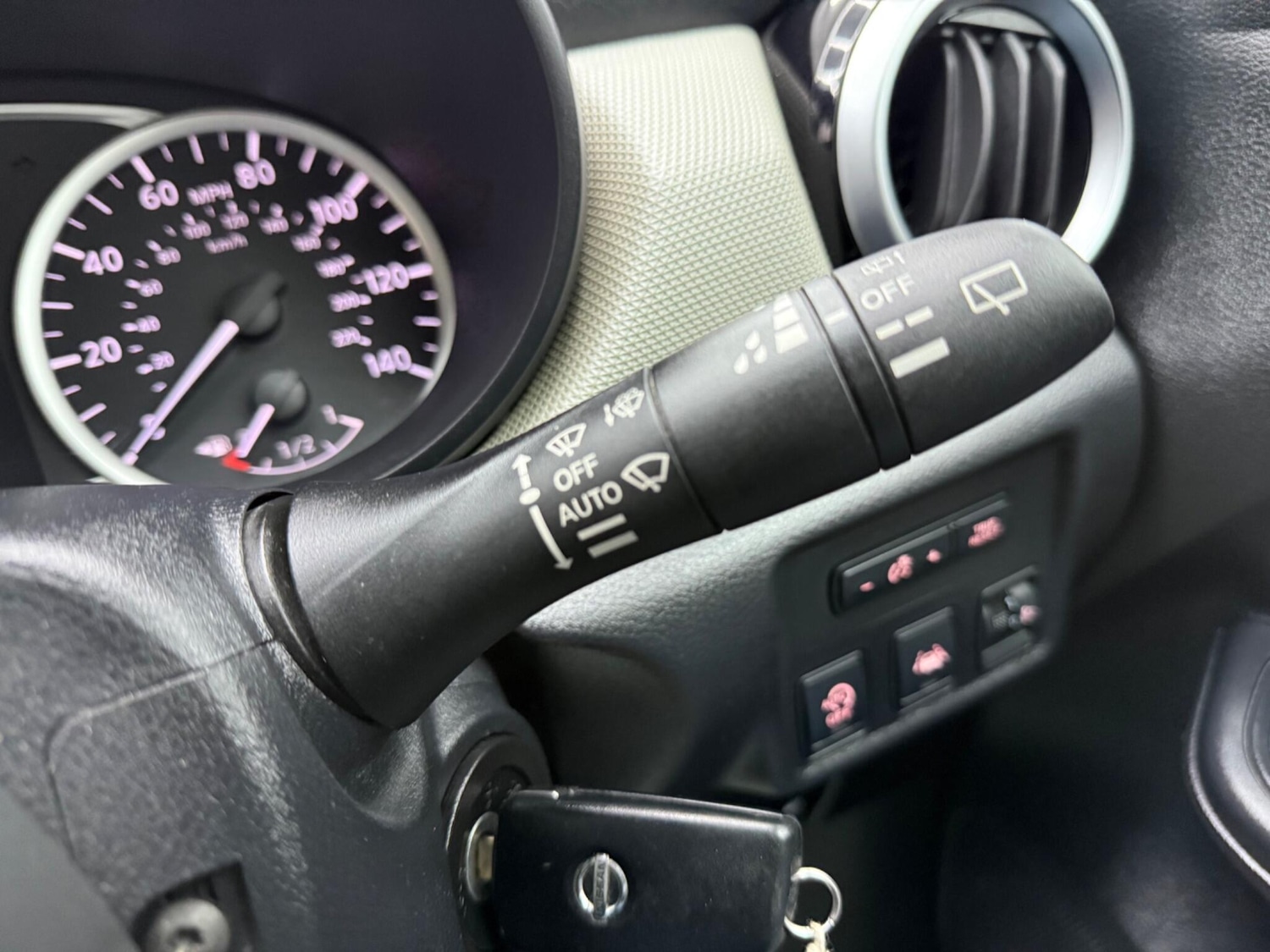 Used Nissan Micra 2017 for sale - 77387308: Photo 38