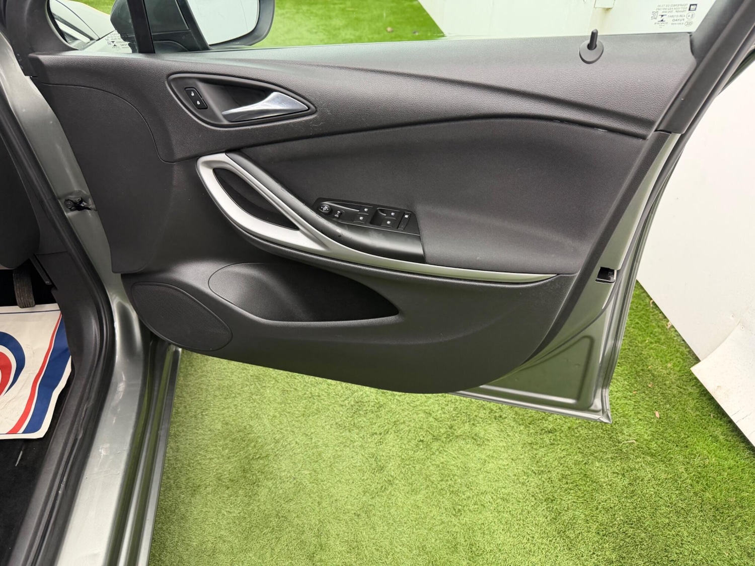 Used Vauxhall Astra for sale - 77958074: Photo 15