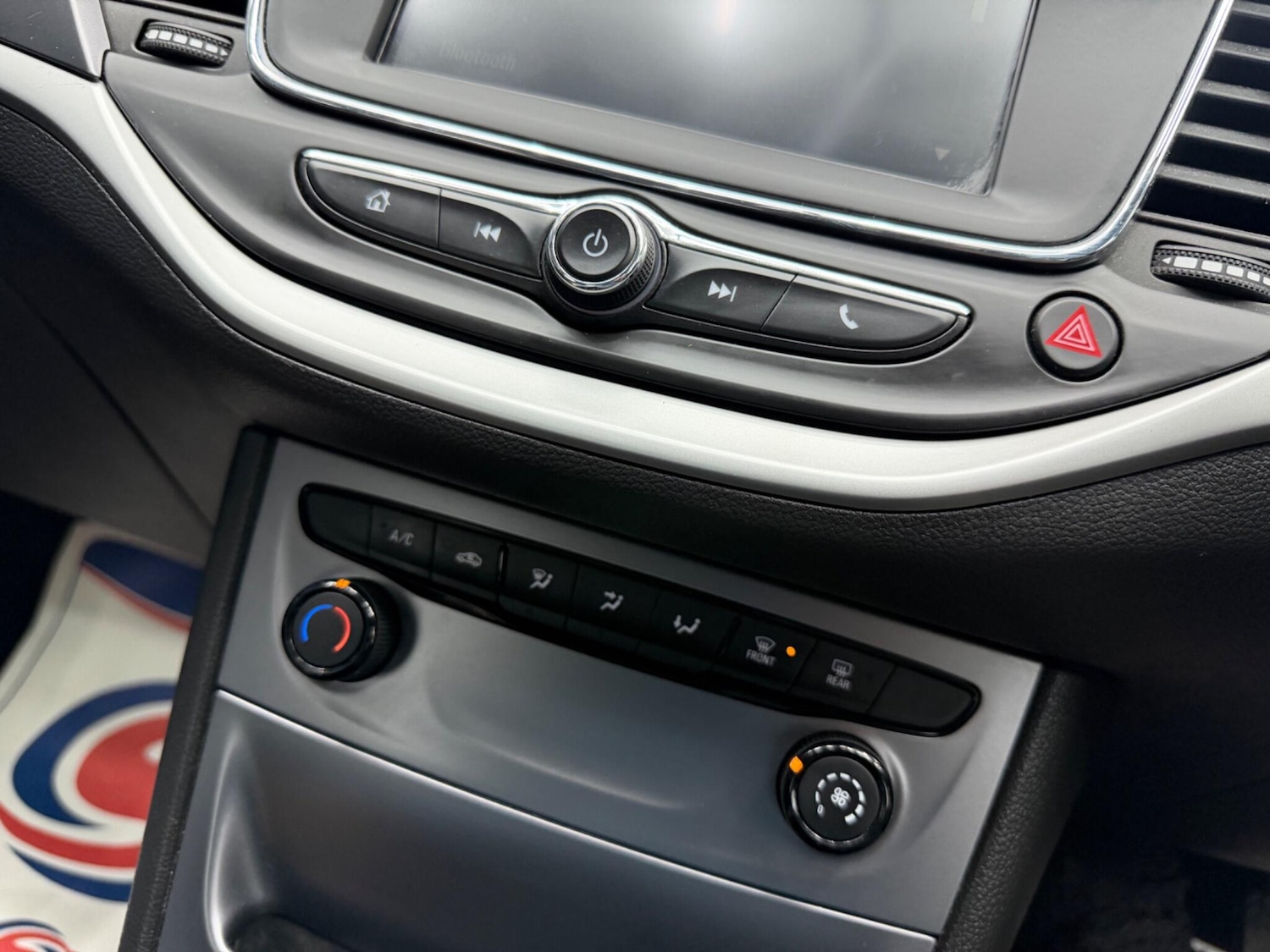 Used Vauxhall Astra for sale - 77958074: Photo 45